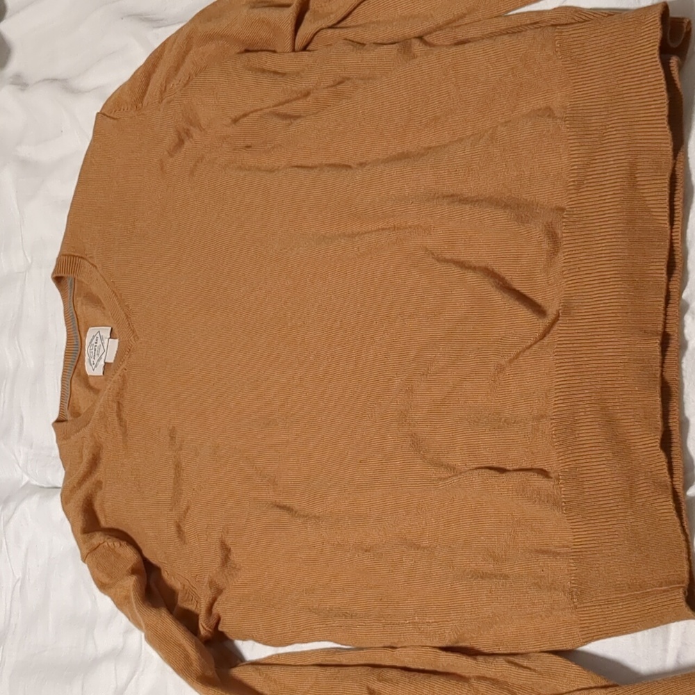 V neck sweater